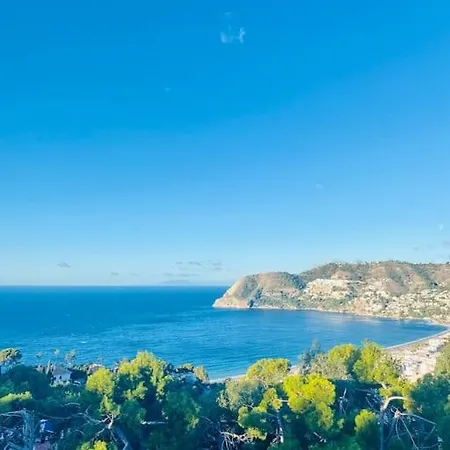 Villa Casa Mare Nostrum: Heated Pool Stunning Views