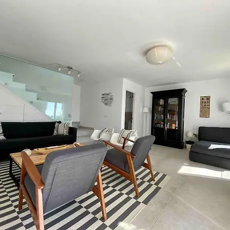 Casa Mare Nostrum: Heated Pool Stunning Views Villa *