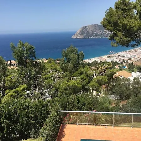 Casa Mare Nostrum: Heated Pool Stunning Views *